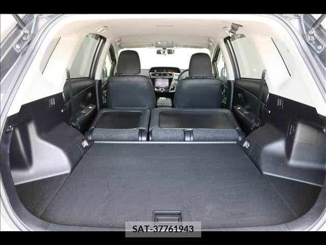 Toyota PRIUS ALPHA 2014-11 366781-19