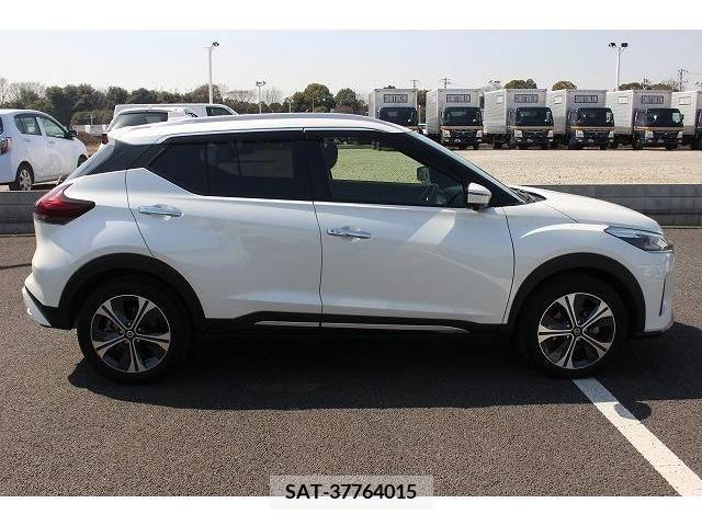 Nissan KICKS 2020-11 250501-8