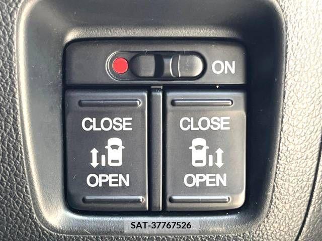 Honda N BOX CUSTOM 2012-10 328490-2