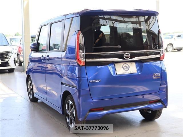 Nissan ROOX 2022-07 354639-5
