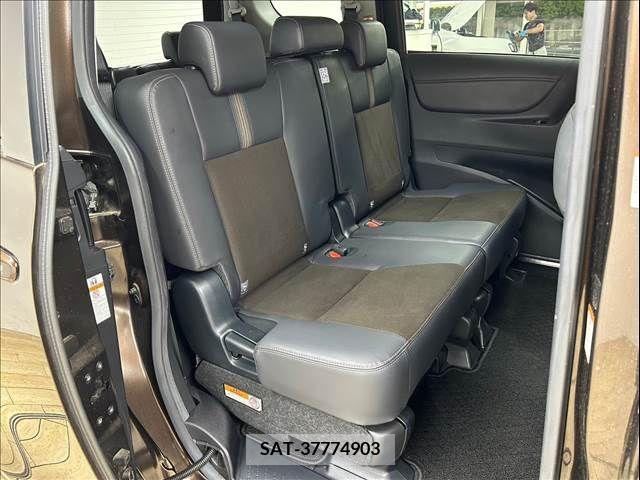 Toyota SIENTA 2018-12 314692-8