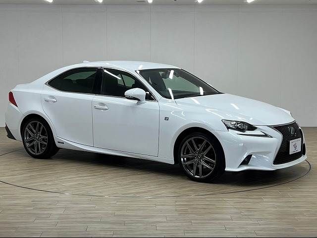 Lexus IS 2013-06 185966-13