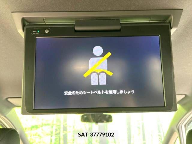 Toyota VOXY 2019-12 243426-4