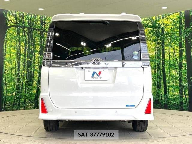 Toyota VOXY 2019-12 243426-15