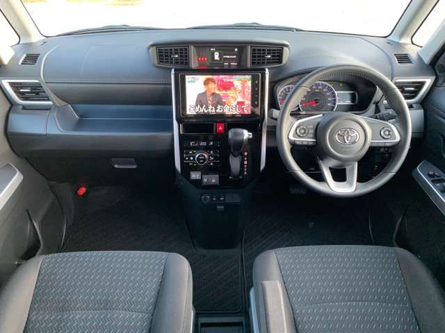 Toyota ROOMY 2021-03 13519-1