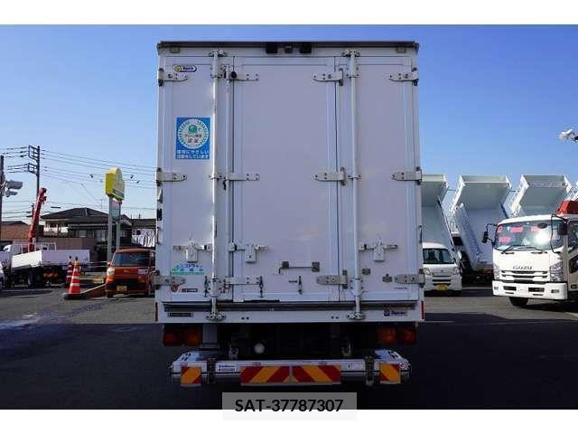Isuzu FORWARD 2013-02 208200-3