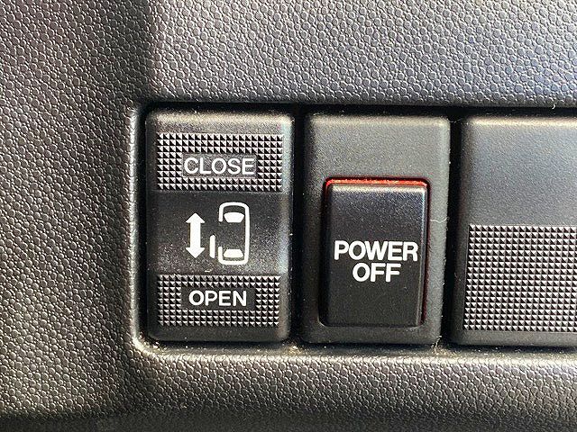 Mazda PREMACY 2016-05 192989-16