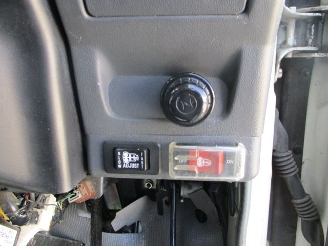 Isuzu ELF TRUCK 2006-03 3355-17