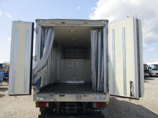 Isuzu ELF TRUCK 2006-03 3355-9
