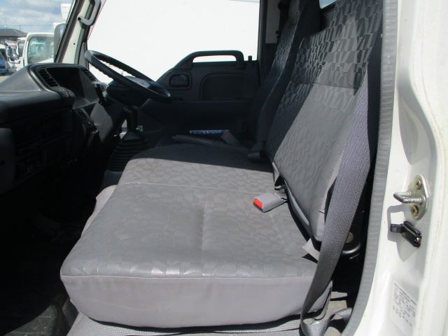 Isuzu ELF TRUCK 2006-03 3355-21