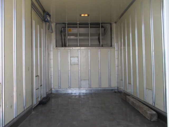 Isuzu ELF TRUCK 2006-03 3355-10