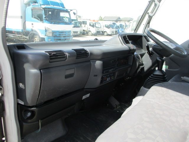 Isuzu ELF TRUCK 2006-03 3355-22