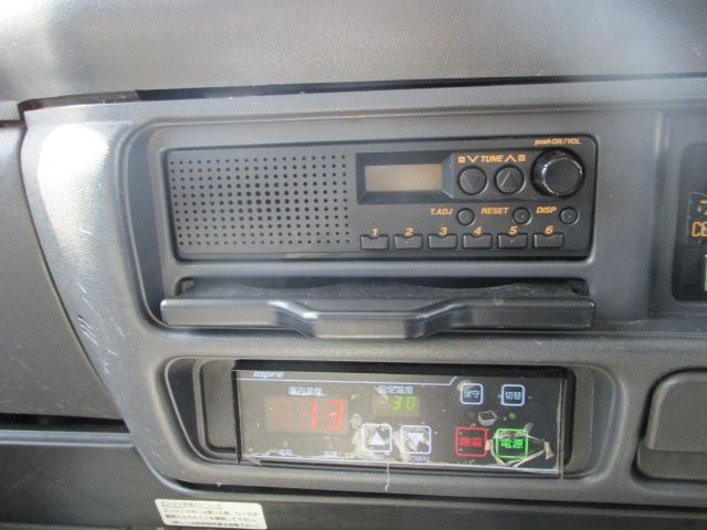 Isuzu ELF TRUCK 2006-03 3355-24