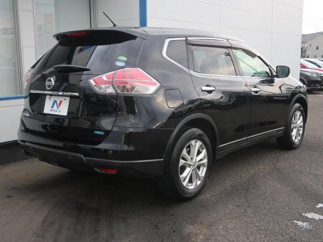 Nissan X-TRAIL 2015-09 14802-17