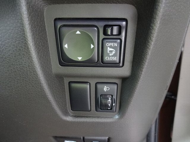 Nissan CUBE 2011-11 1722-20