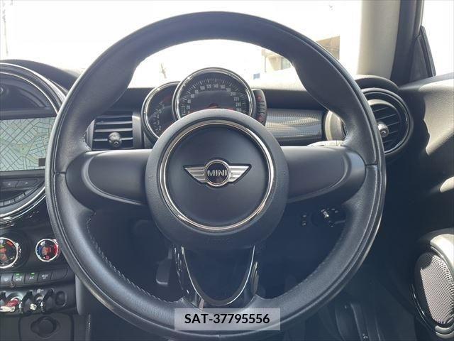 Bmw MINI 2015-03 262693-24