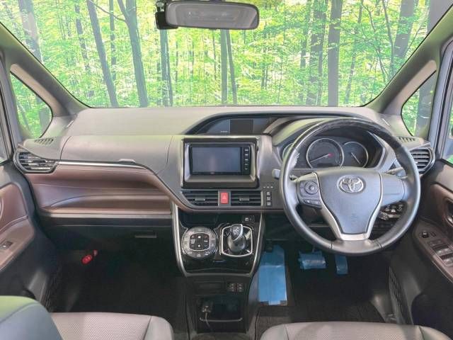Toyota ESQUIRE 2015-09 181135-1