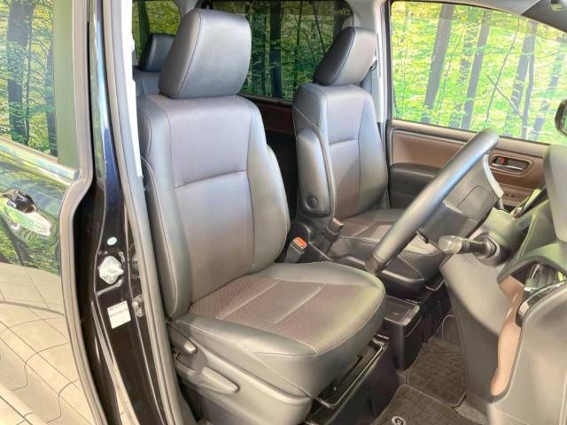 Toyota ESQUIRE 2015-09 181135-9