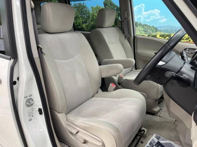 Nissan SERENA 2012-11 10215-7