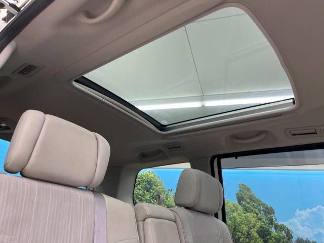 Nissan SERENA 2012-11 10215-4