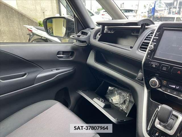 Nissan SERENA 2019-06 345771-20