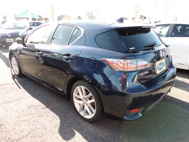 Lexus CT 2016-07 16182-5