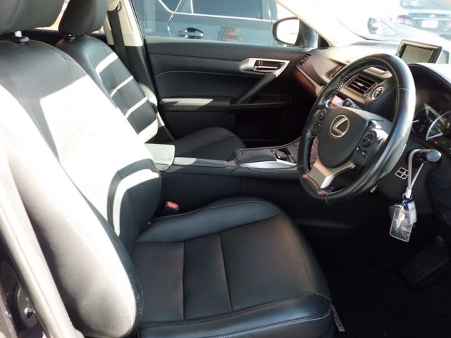 Lexus CT 2016-07 16182-6