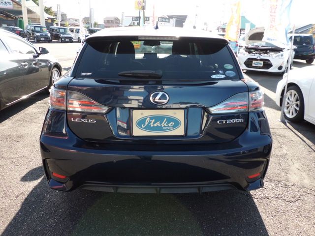Lexus CT 2016-07 16182-4