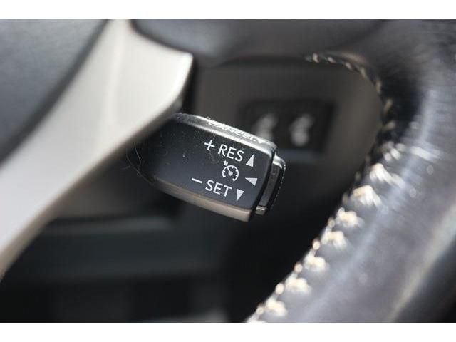 Lexus NX 2015-11 5821-11