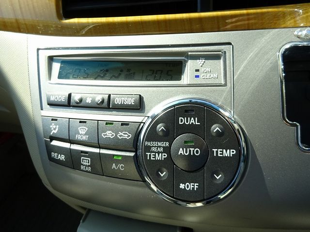 Toyota ESTIMA 2008-10 20044-27
