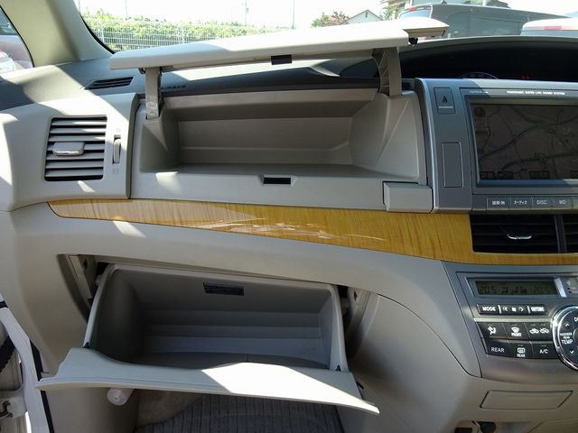 Toyota ESTIMA 2008-10 20044-19