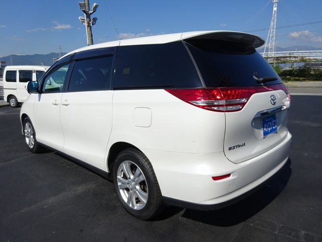 Toyota ESTIMA 2008-10 20044-5