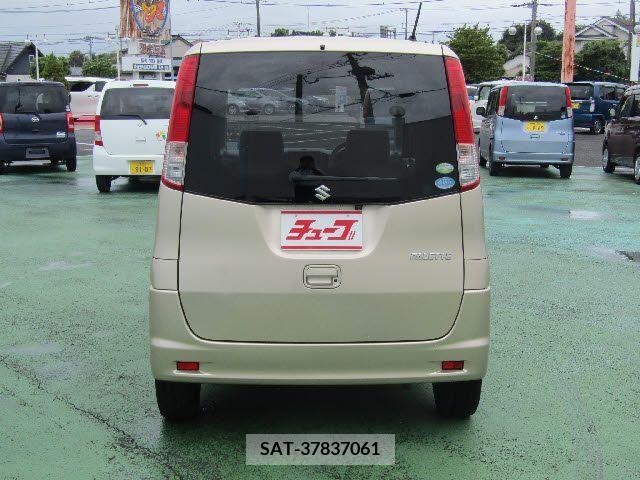 Suzuki PALETTE 2010-04 365949-22