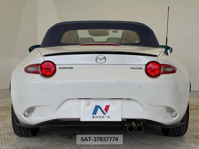 Mazda ROADSTER 2022-09 238287-15