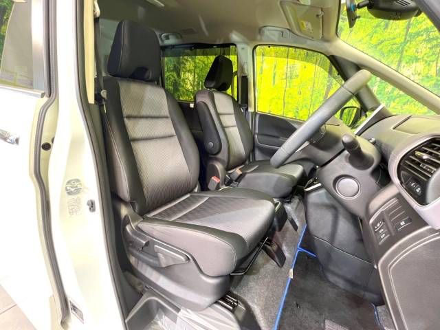 Nissan SERENA 2019-09 7416-8
