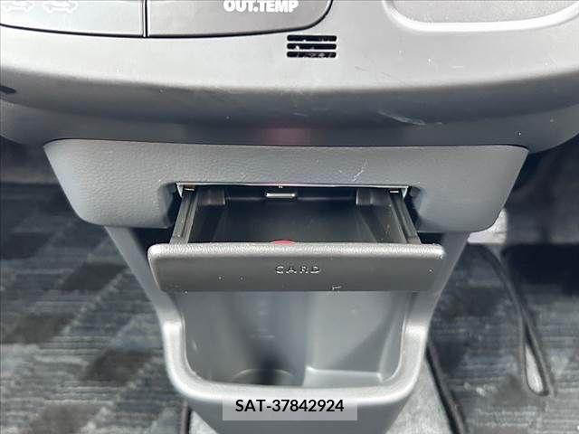 Suzuki MR WAGON 2013-06 349218-24