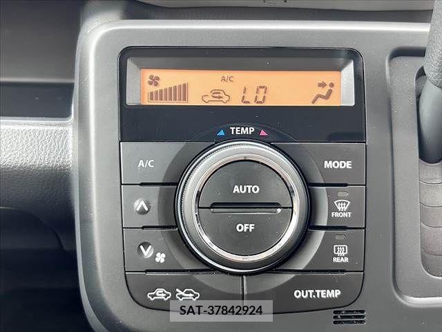 Suzuki MR WAGON 2013-06 349218-5