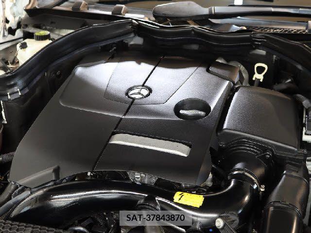 Mercedes Benz E-CLASS 2015-10 203985-5