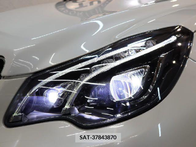 Mercedes Benz E-CLASS 2015-10 203985-19
