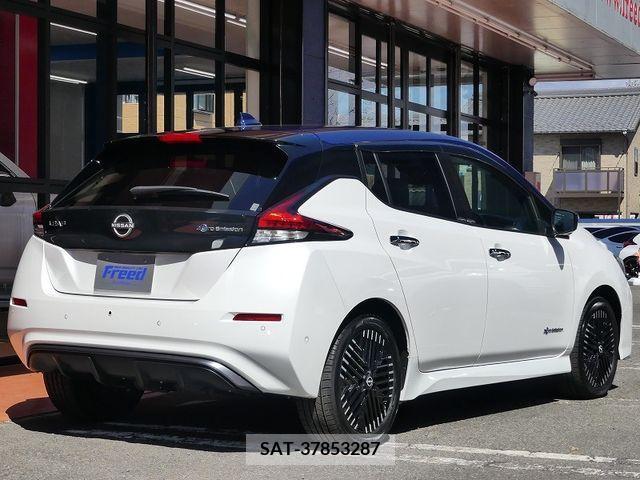 Nissan LEAF 2023-02 219439-1