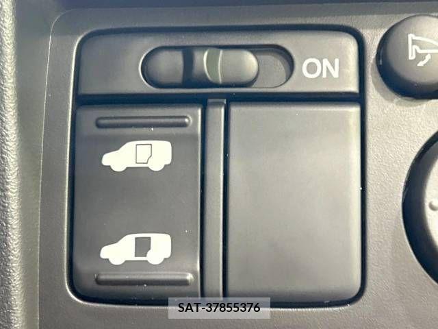 Honda FREED SPIKE 2013-02 302848-4