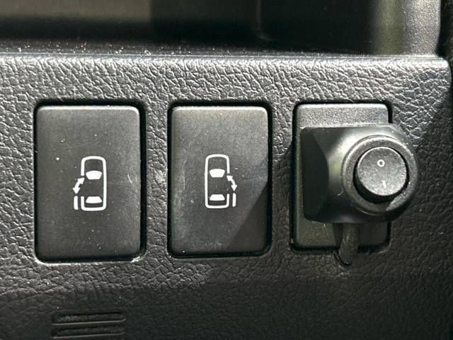 Toyota VOXY 2012-07 15439-5