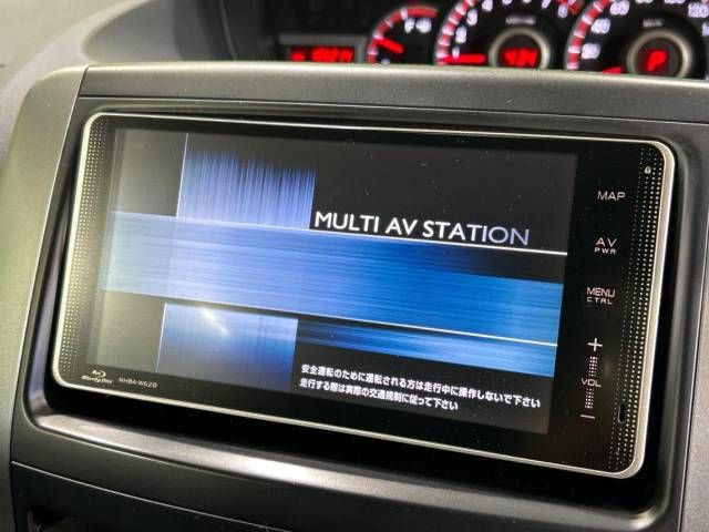Toyota VOXY 2012-07 15439-3