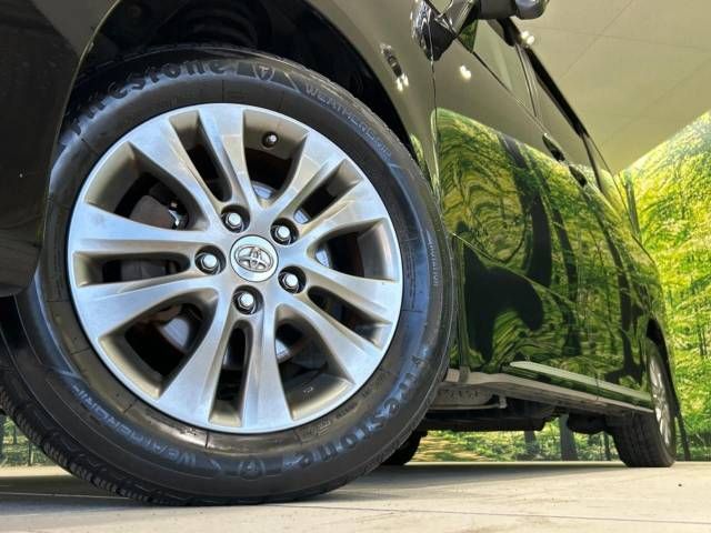 Toyota VOXY 2012-07 15439-13