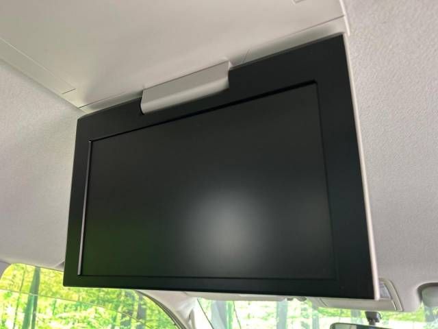 Toyota VOXY 2012-07 15439-2