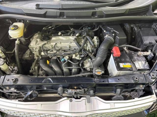 Toyota VOXY 2012-07 15439-18