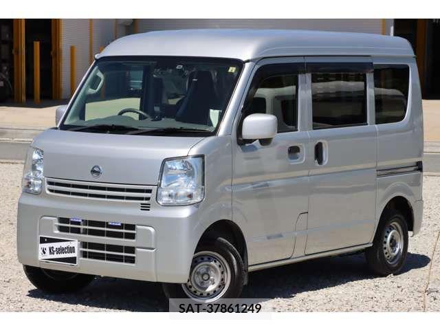 Nissan CLIPPER 2018-05 384089-1