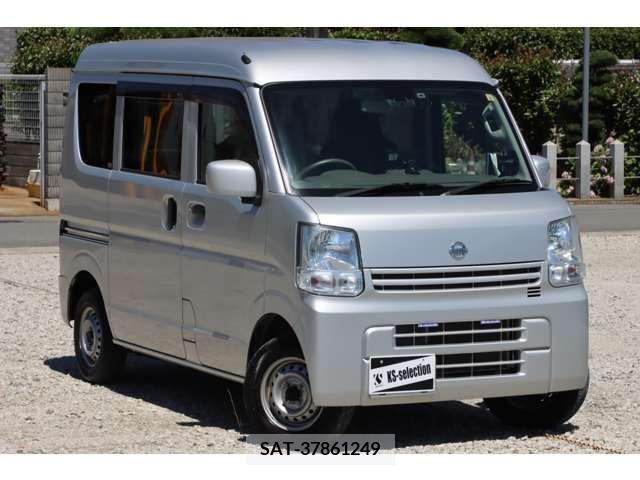 Nissan CLIPPER 2018-05 384089-3