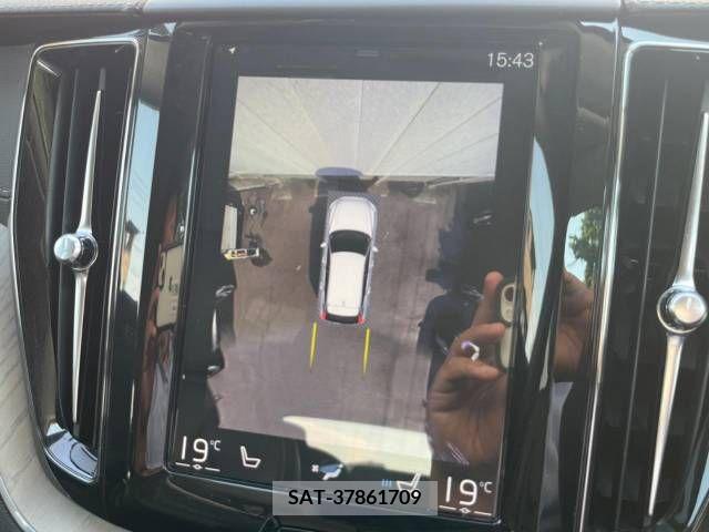 Volvo XC60 2019-09 385695-6