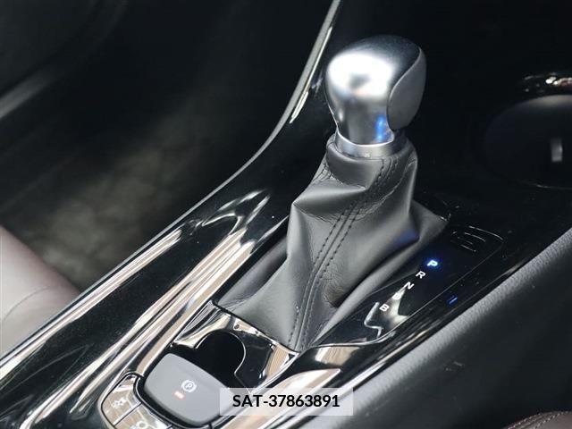 Toyota C-HR 2019-03 346832-10